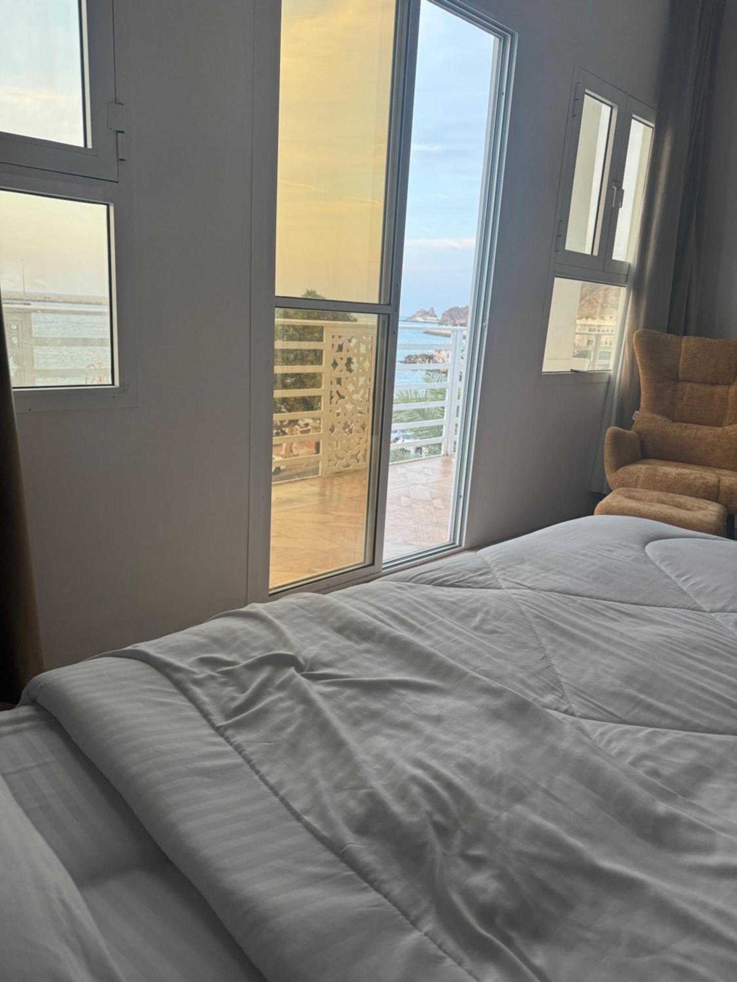Muttrah Souq And Sea View Appartement Masqat Buitenkant foto