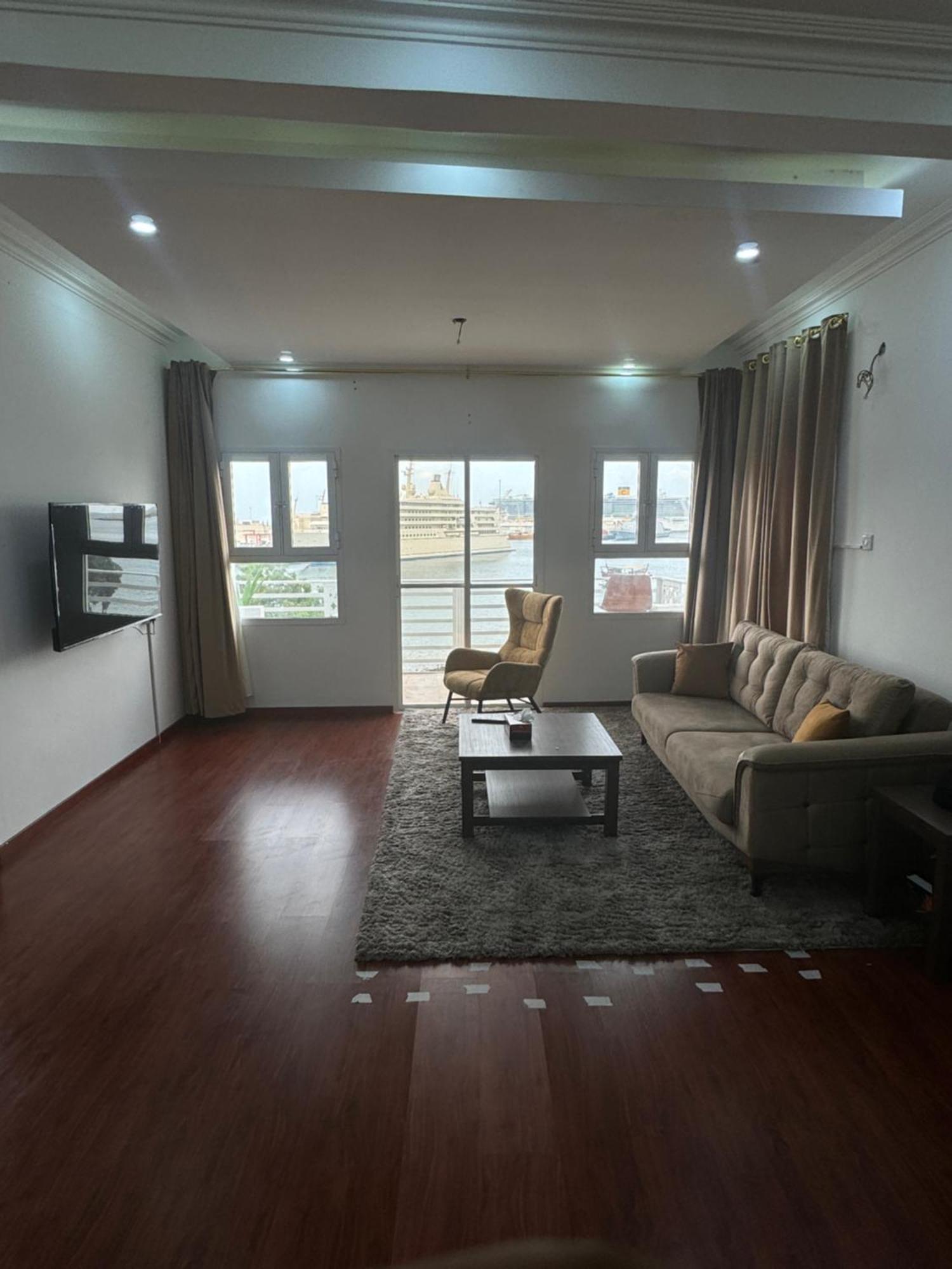 Muttrah Souq And Sea View Appartement Masqat Buitenkant foto