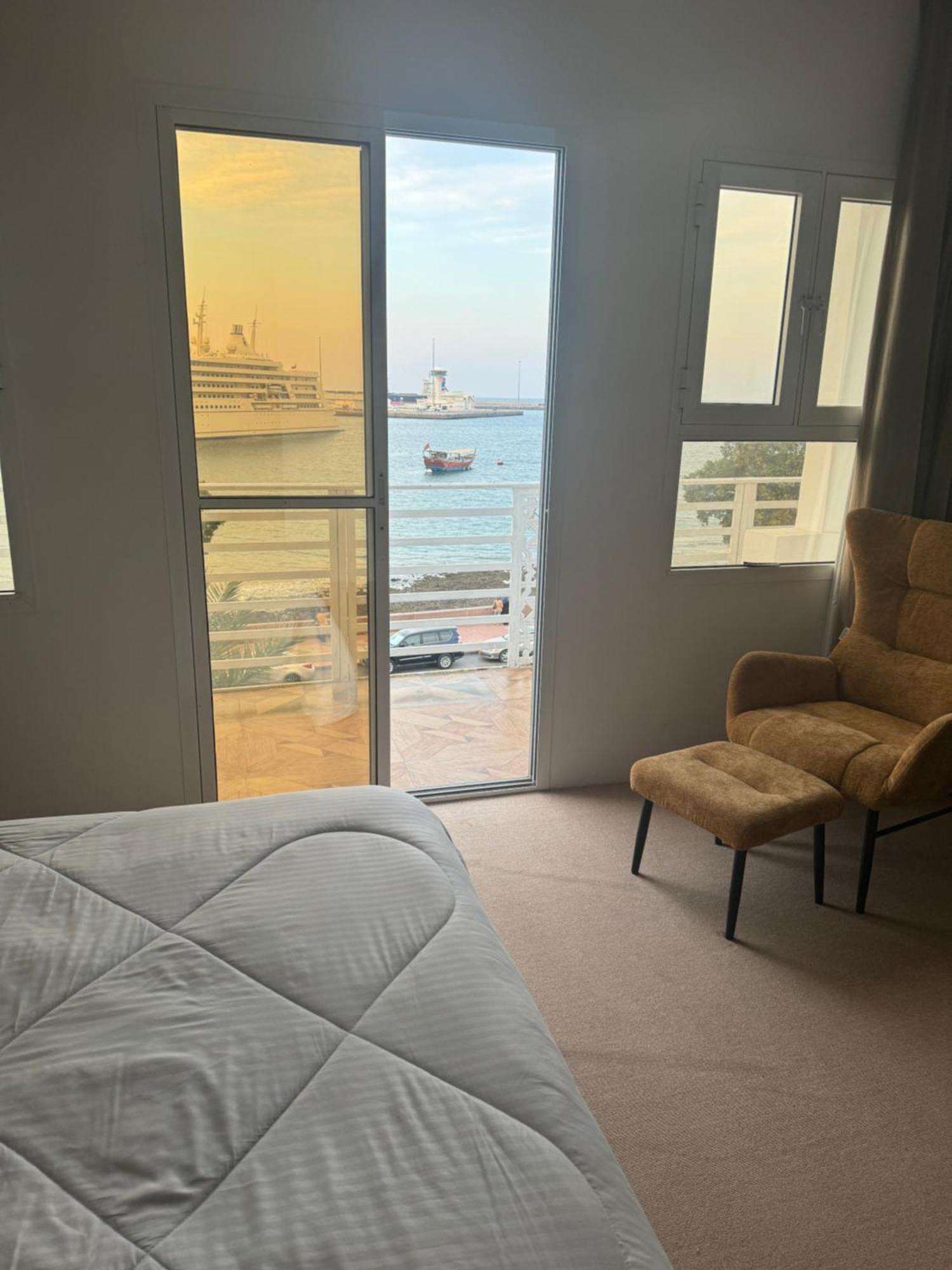 Muttrah Souq And Sea View Appartement Masqat Buitenkant foto