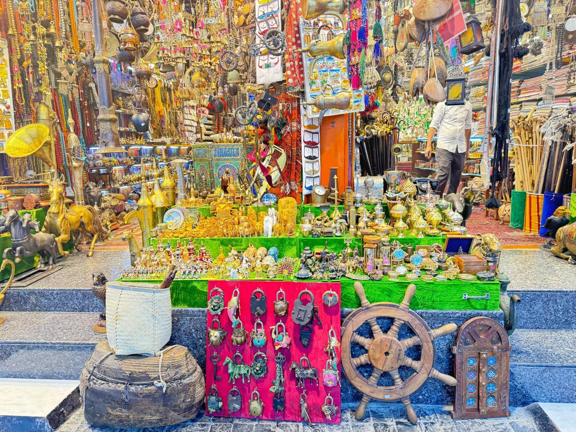 Muttrah Souq And Sea View Appartement Masqat Buitenkant foto