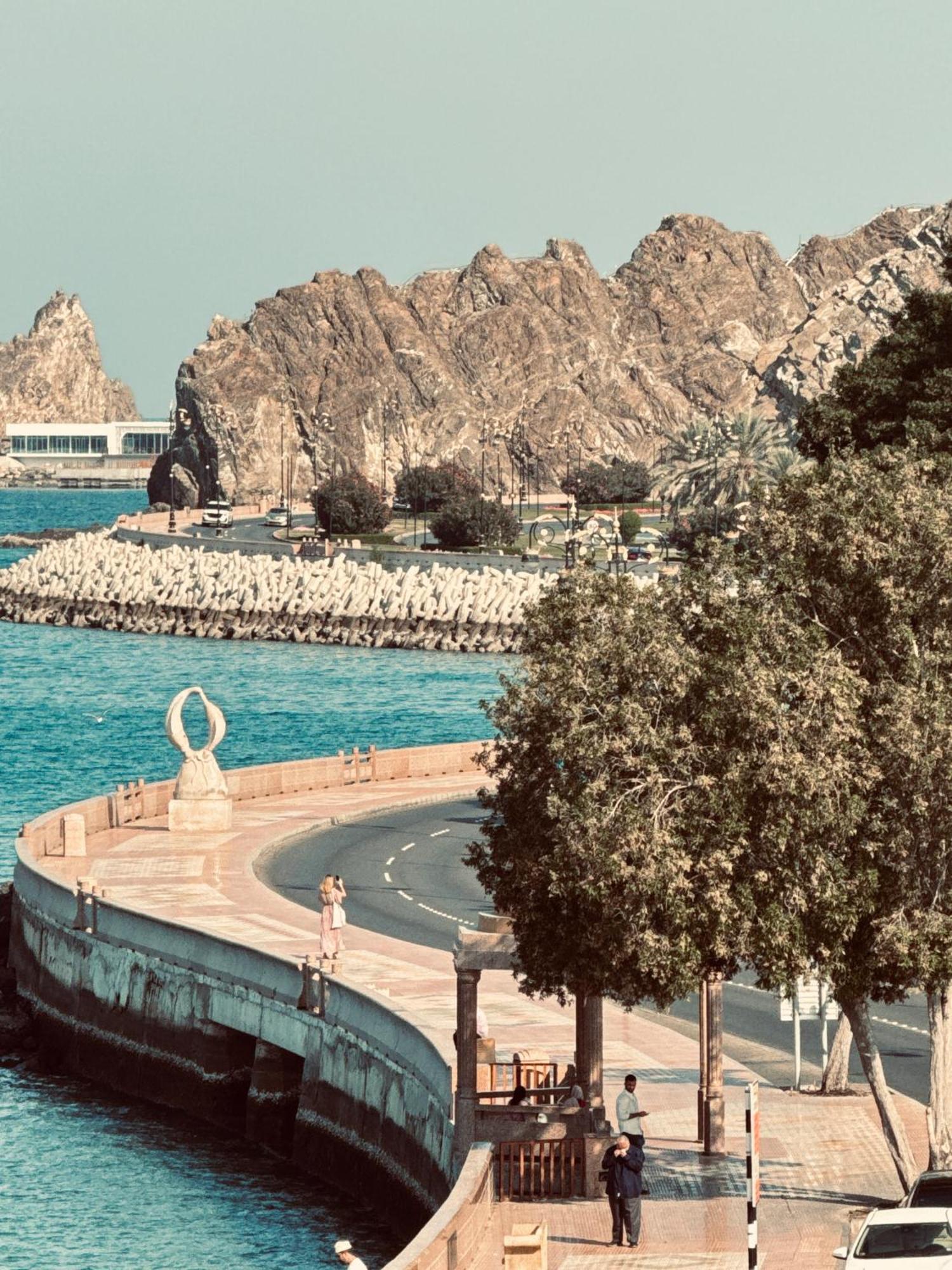 Muttrah Souq And Sea View Appartement Masqat Buitenkant foto